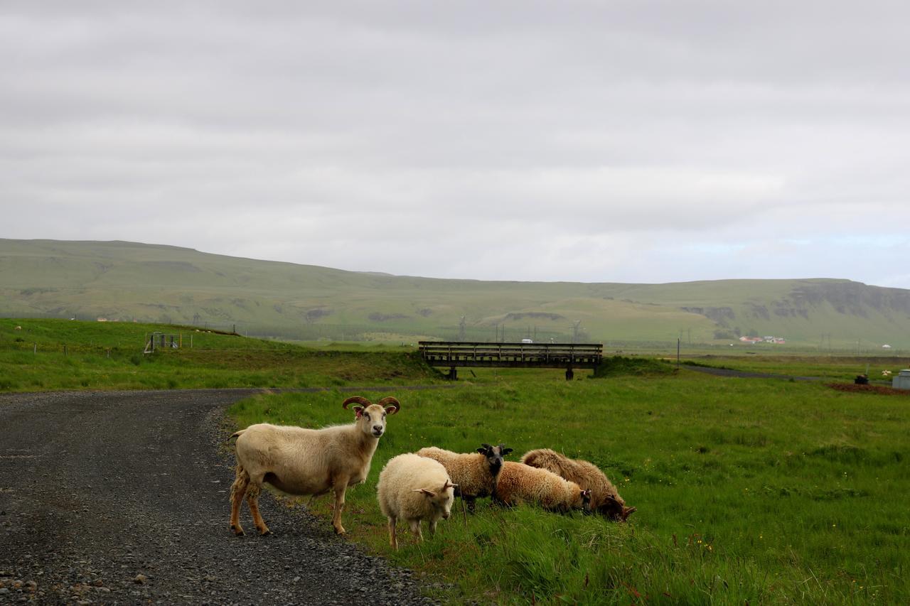 Adventure Hotel Geirland Киркьюбайярклёйстюр Экстерьер фото